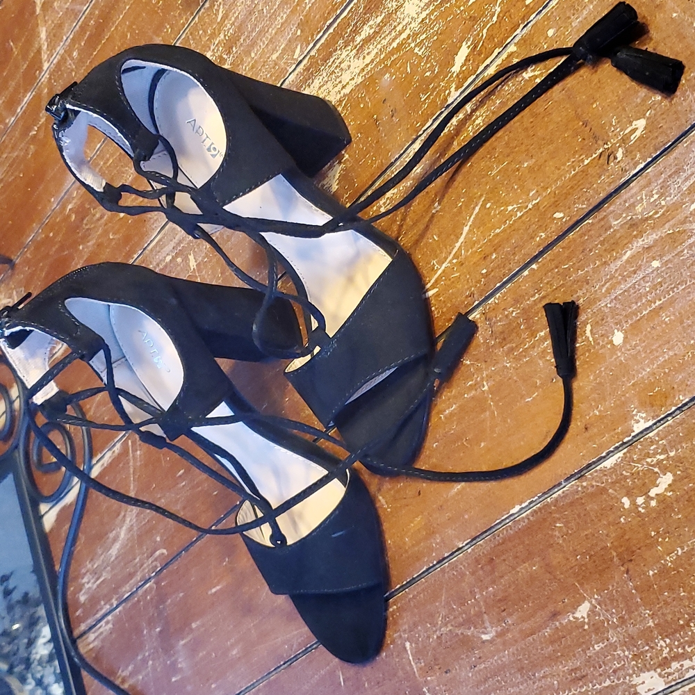 Apt. 9 Chunk Heel
